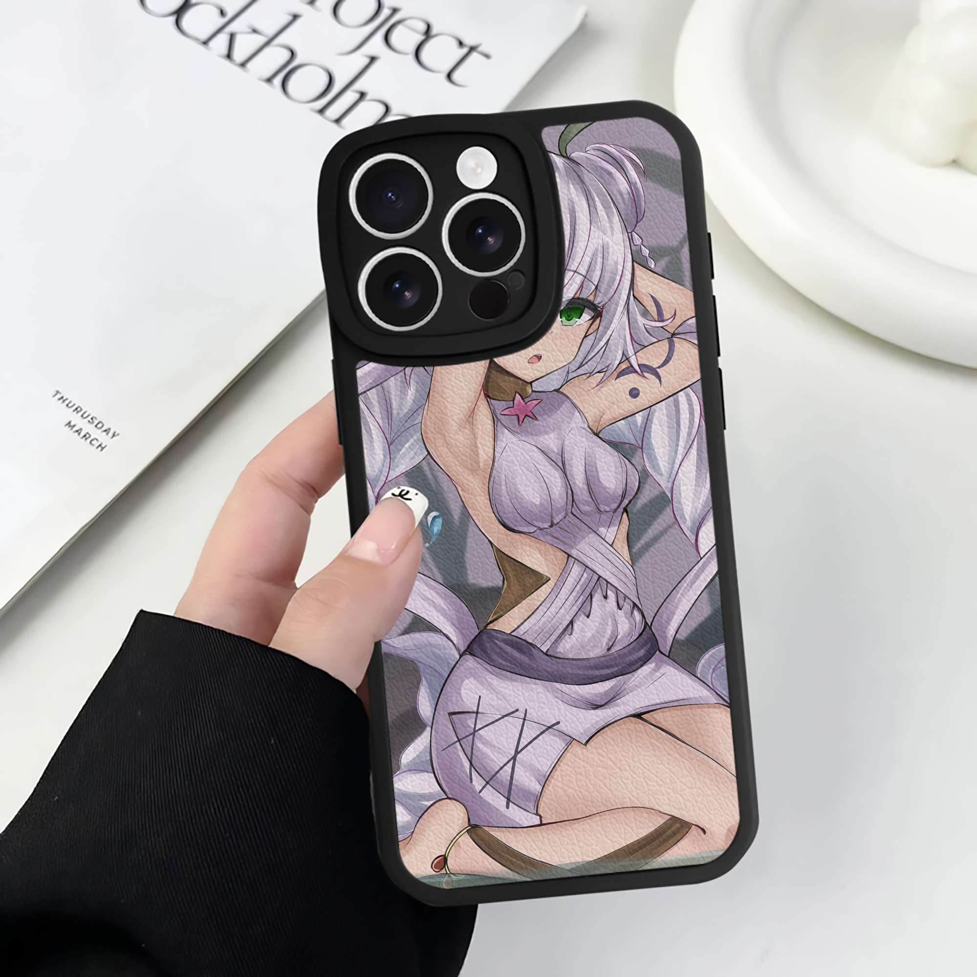 （画像用） 遊☆戯☆王 Yu-Gi-Oh! 【iPhone 16シリーズ対応】シリコンスマホケース（レザー調） 材質：シリコン